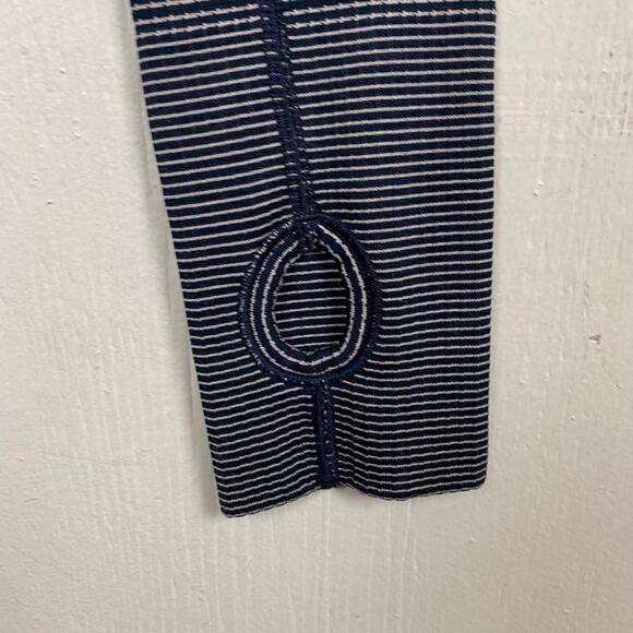 Lululemon Swiftly Tech True Navy White Long Sleeve Crew Shirt 2.0 Race Length 6 - Picture 5 of 10